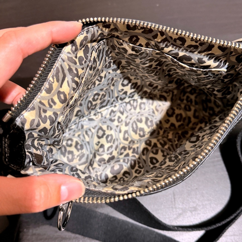 Coach Poppy Black Liquid Patent Leather Crossbody Bag Leopard Print Lining *READ - Picture 5 of 9